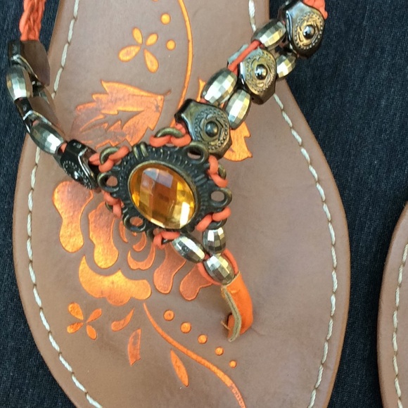 Madeline Stuart Bling Sandals Size 6.5 or 7 NWOT - Picture 3 of 7